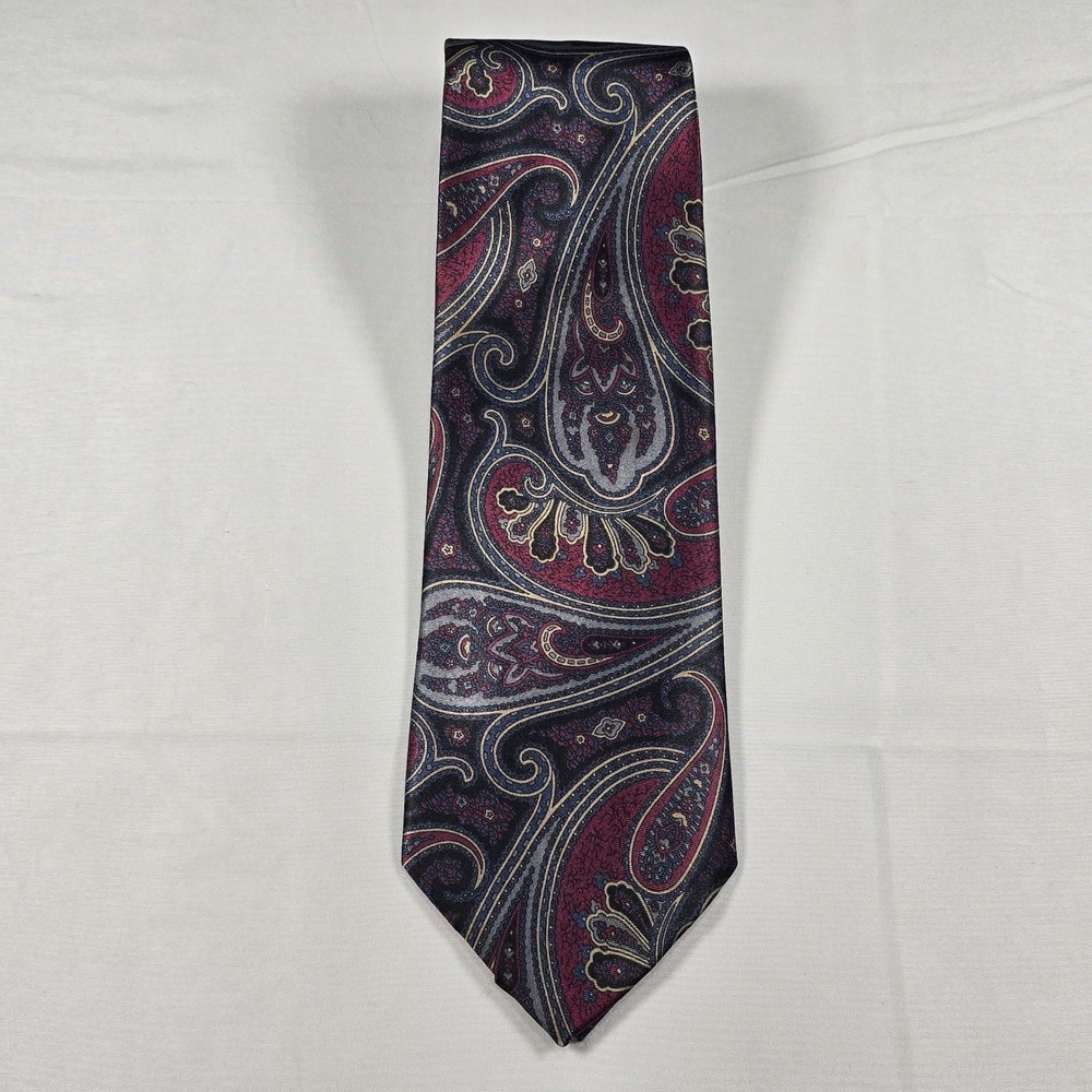 Vintage London Fog Silk‎ Tie Made USA Paisley Old Money Business Classic